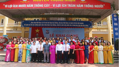 TRƯỜNG THPT NGUYẾN TRUNG NGẠN KHAI GIẢNG NĂM HỌC 2024 – 2025