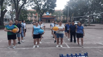 Giải thi đấu bóng chuyền hơi chào mừng ngày phụ nữ Việt Nam 20/10