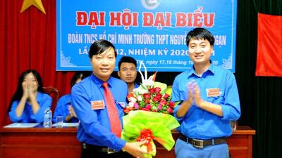 Đại hội đại biểu Đoàn trường THPT Nguyễn Trung Ngạn