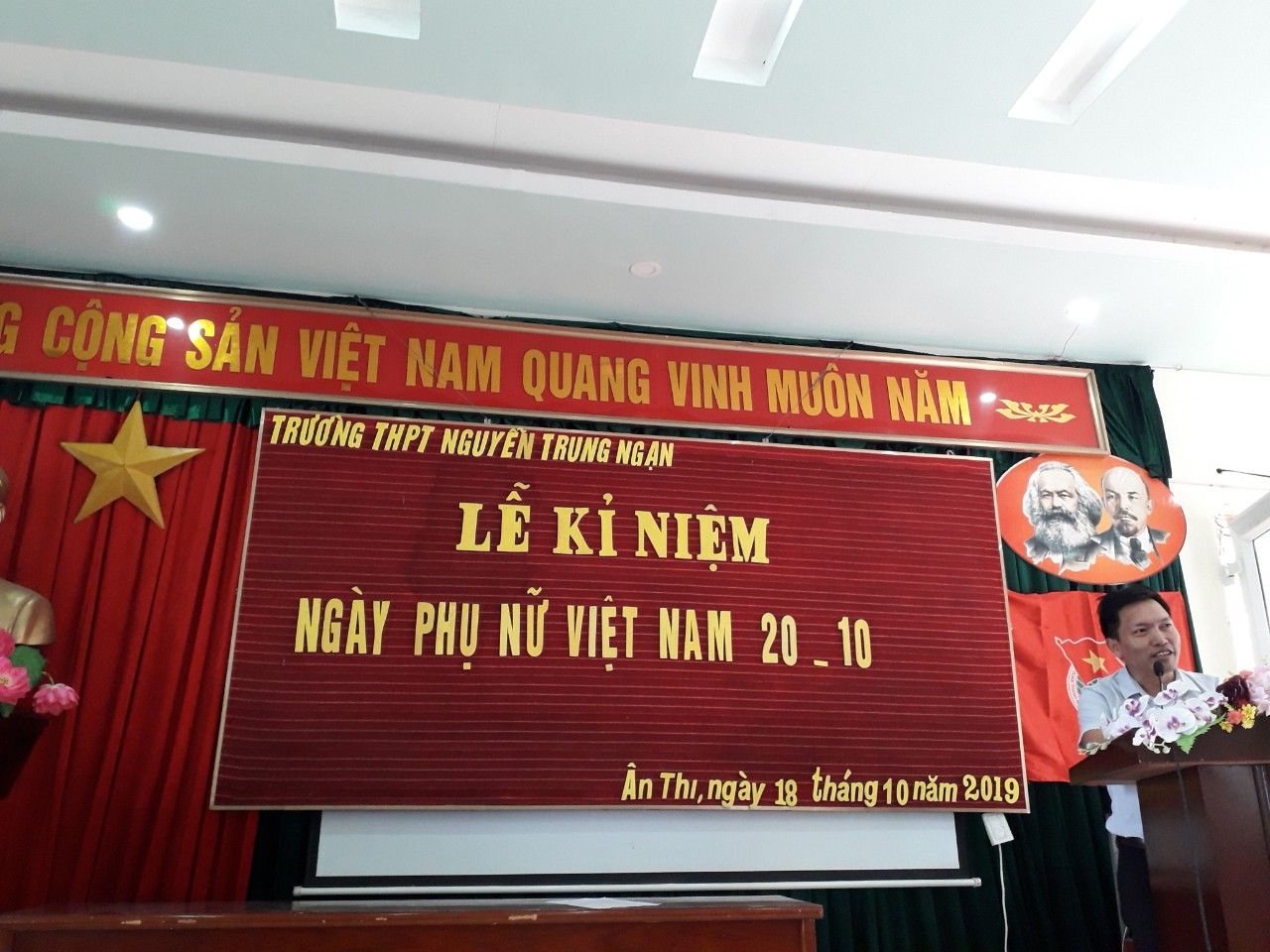 Kỉ niệm ngày 20/10/2019